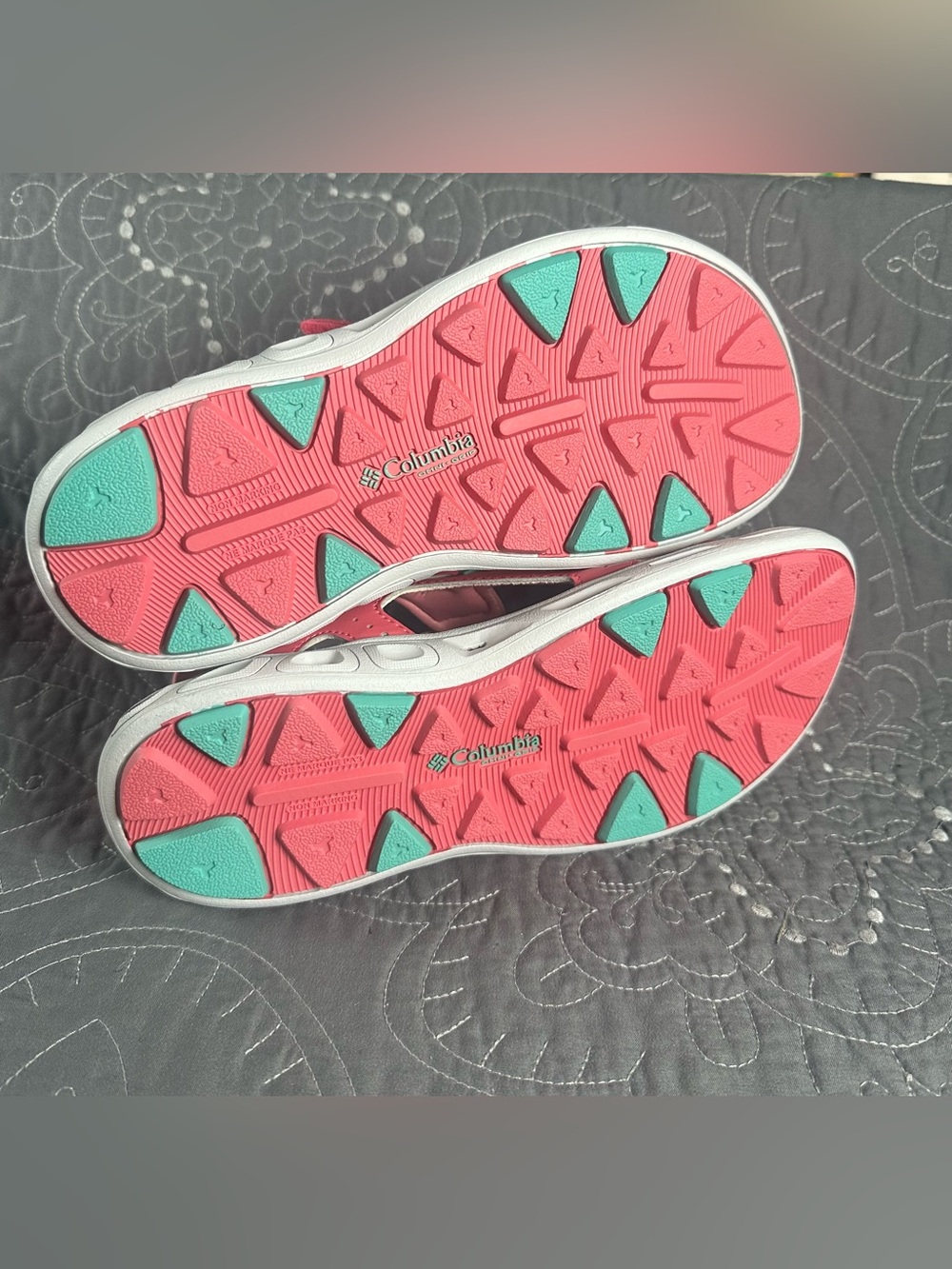 Columbia Girls Pink Techsun Vent Strap Sandals NWT Size Big Girls 4 - Picture 7 of 7